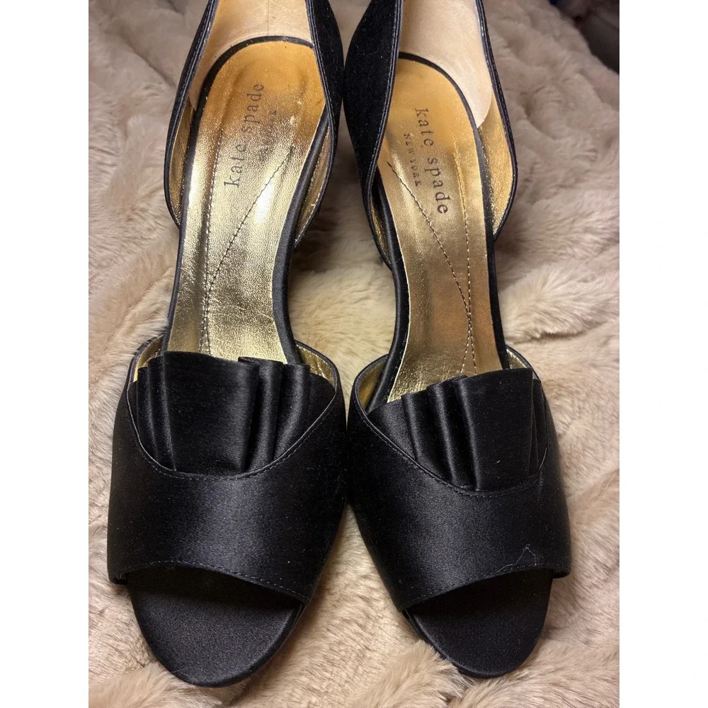 Kate Spade New York Black Satin Ruffle Peep Toe dOrsay Heels Made in Italy 6B